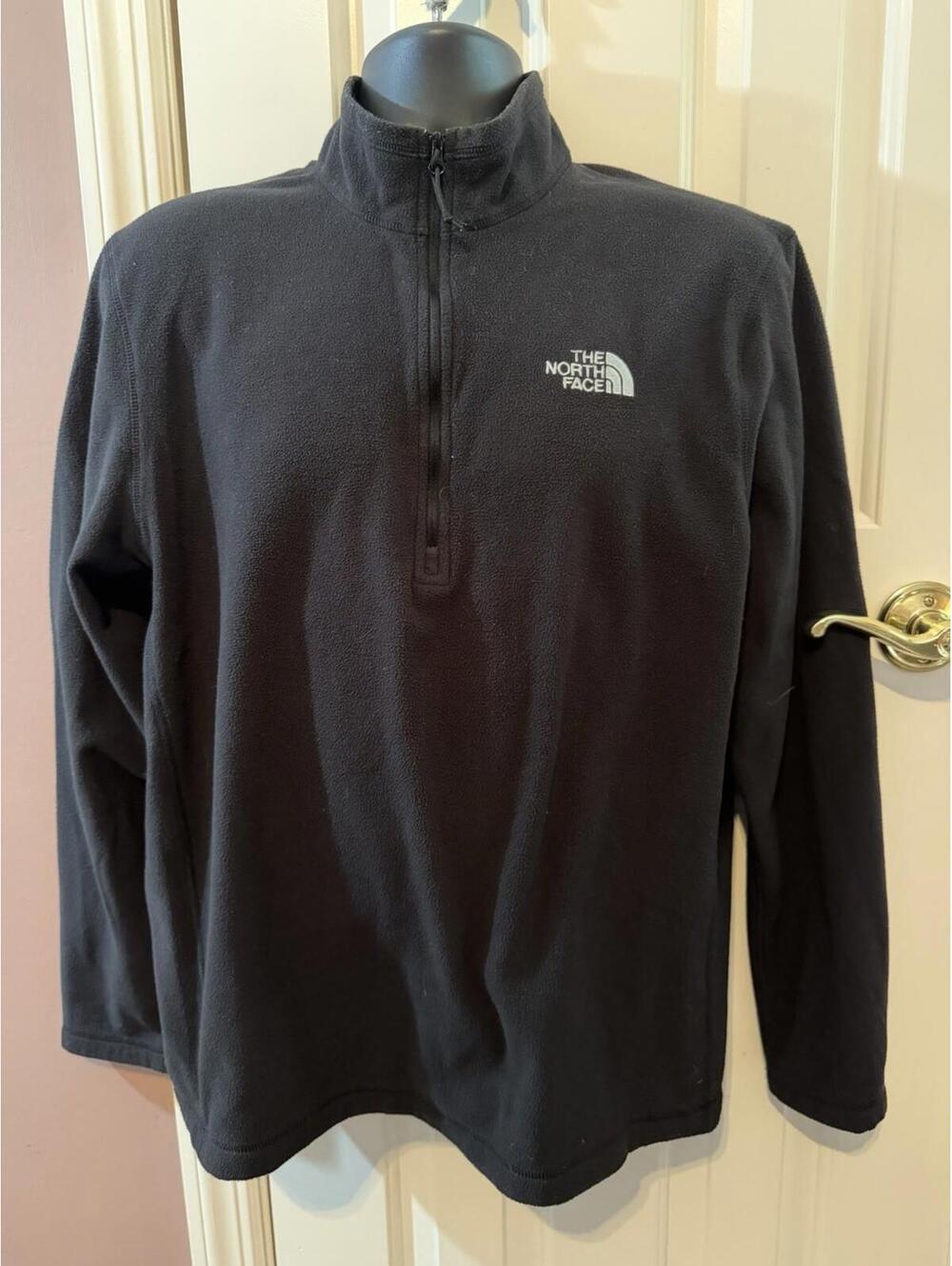 The North Face 1/4 Zip Fleece Pullover Mens Size L Long Sleeve Black
